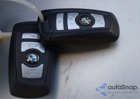 2011 BMW 528I z USA, uszkodzony, nr VIN WBAFR1C50BDS35665